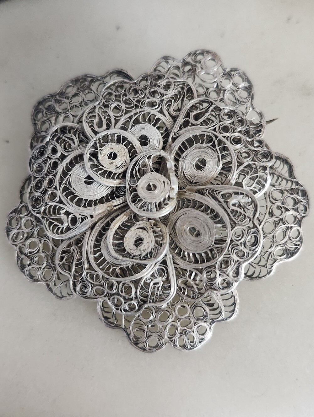 Vtg Silver Filigree Floral Brooch - Elegant Women’s Accessory